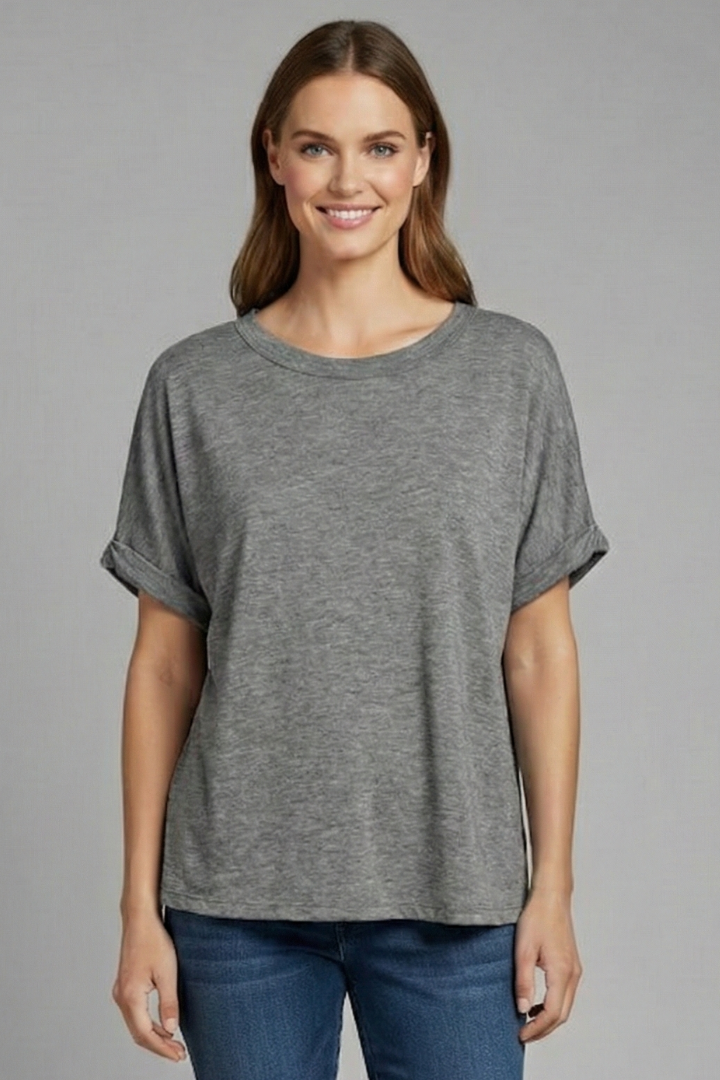 T-shirt Oversize da Donna con Scollo a Girocollo e Maniche Risvoltate